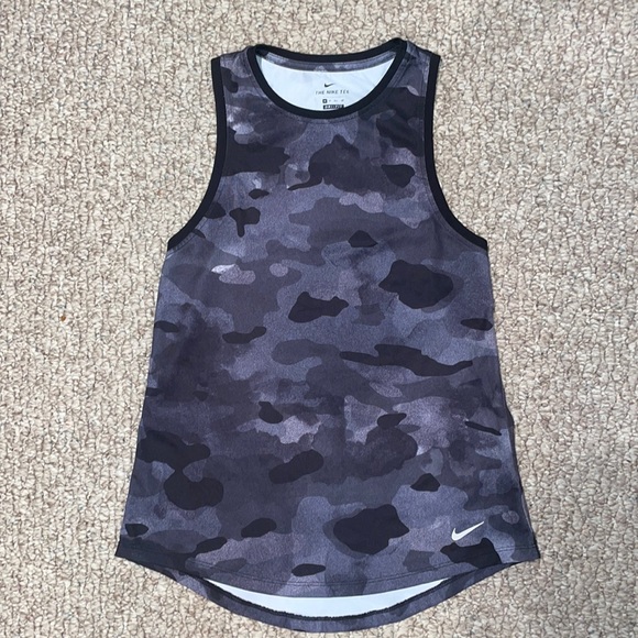 Nike Dry Fit Women’s Camo Tank Top - Picture 1 of 4
